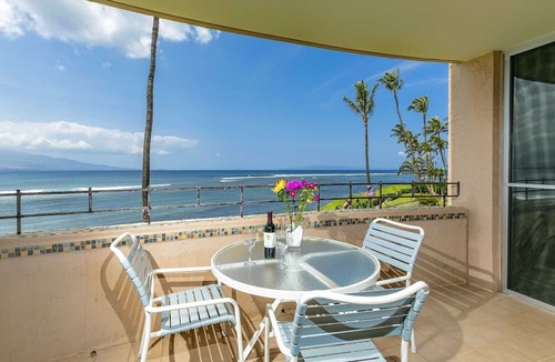 Maalaea Condo | Island Sands Unit 206 Direct Oceanfront View. Enjoy the saltwater oceanfront swimming pool.