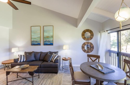 Kahuku Condo | Upscale Executive Retreat-Newly Renovated and Air Conditioning!