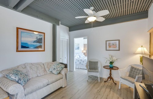 Hawaii Kai Apartment | Cozy Honolulu Retreat w/Pool Access, Near Beaches