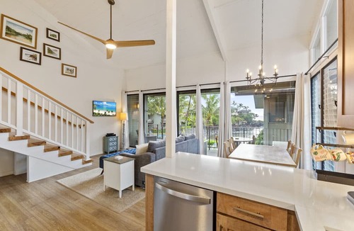 Napili Condo | Oceanfront Maui Condo 3BR – Snorkeling with Turtles in Private Cove