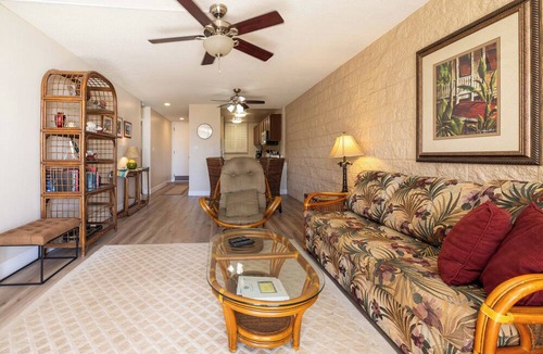 Maalaea Condo | Oceanview Kanai A Nalu 316 Great Views Split AC Pool Great Value