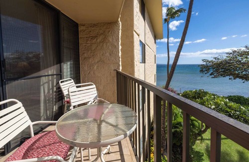 Maalaea Condo | Oceanview Kanai A Nalu 316 Great Views Split AC Pool Great Value