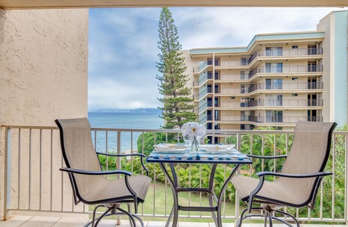 Kahana Condo | Ocean-View Studio at Royal Kahana 405, Lahaina | Peaceful Island Escape