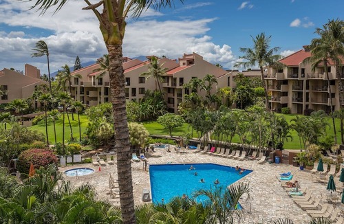 Kihei Condo | Steps to Kamaole 3 Beach