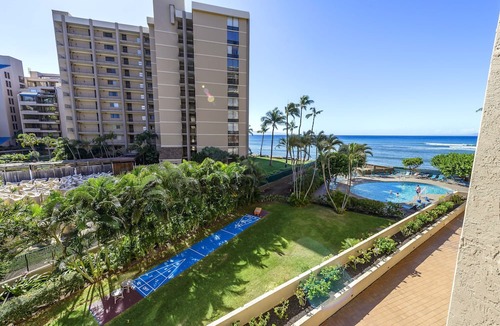 Kahana Condo | Fabulous Oceanview Studio 318 at Royal Kahana
