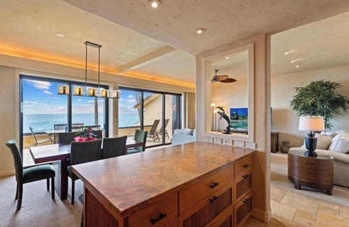 Wailea Condo | 2nd Floor Ocean Views | Epic Sunsets | Makena Surf F208