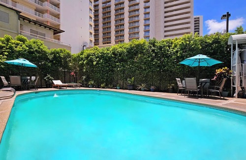 Waikiki Apartment | ⛱ Waikiki Beach Studio w/Lanai & Pool at Waikiki Grand Hotel®