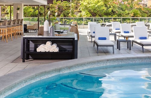 Waikiki Hotel | 2 Double Beds Room, Hilton Garden Inn, Walk to Waikiki Beach, Rooftop Pool