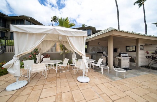 Kapalua Hotel | Kapalua Bliss: Serene Villas in Hawaii's Nature Preserve near Kapalua Bay Beach