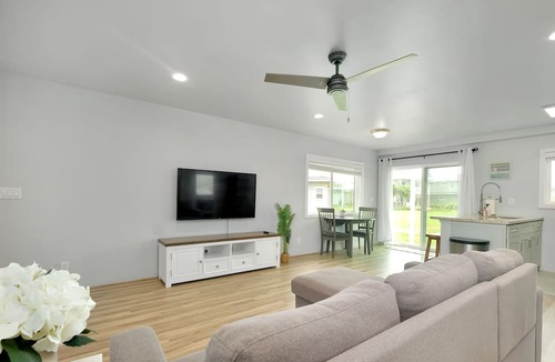 Hauula House | Relaxing Hawaii Beach House