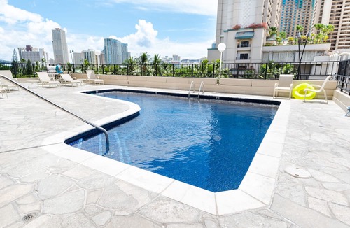 Waikiki Hotel | Recently Renovated Studio in Palms at Waikiki