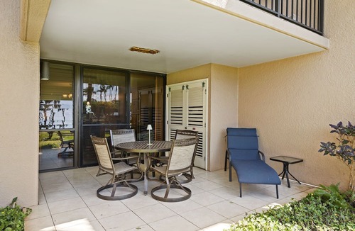Kihei Condo | Kamaole Sands 10-113: Ocean View, Ground Level, Renovated, Large Lanai, Split-AC