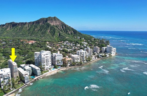 Diamond Head - Kapahulu - St. Louis Condo | Gold Coast Ocean View One Bedroom w/Full Kitchen & WiFi