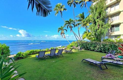 Diamond Head - Kapahulu - St. Louis Condo | Gold Coast Ocean View One Bedroom w/Full Kitchen & WiFi