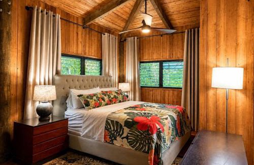 Keaau House | Tiki Treehouse