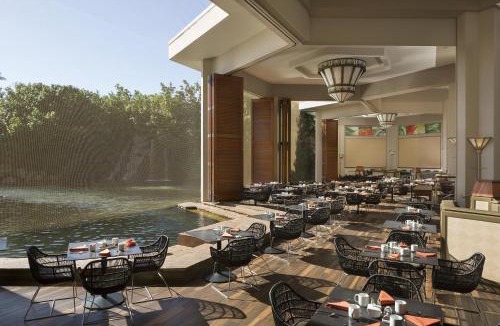 Kaanapali Resort | Hyatt Regency Maui Resort & Spa
