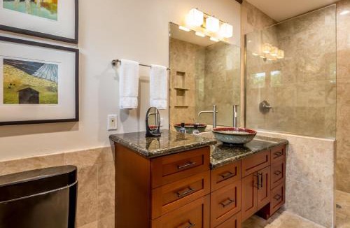 Waikoloa House | Kolea Kai Oceanfront 4 BR Sleeps 11 Perfect for Couples Complimentary Car with 6 Nights Hale Nani by KBM