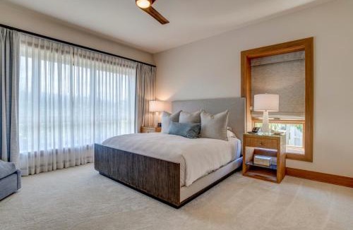 Napili Apartment | The Resort at Kapalua Bay Ocean View 3 BR Sleeps 10 Luxury Resort Living Complimentary Car with 6 Nights MON-6401 by KBM