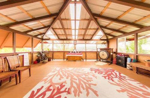 Pahoa Apartment | THE MAGICAL LAVA TEMPLE with EPIC Volcano Views!