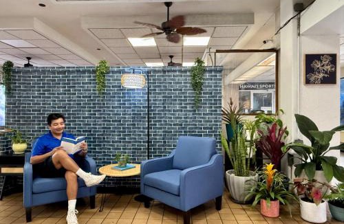 Ala Moana Hostel | Central YMCA Residences