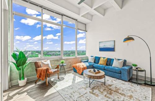 Peachtree Center Apartment | Luxury 1-Bedroom Condo in the Altitude Building Downtown Atlanta