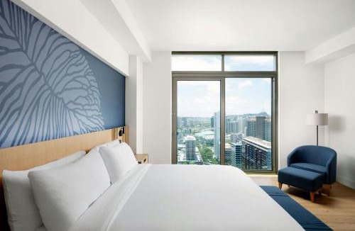 Ala Moana Hotel | Renaissance Honolulu Hotel & Spa
