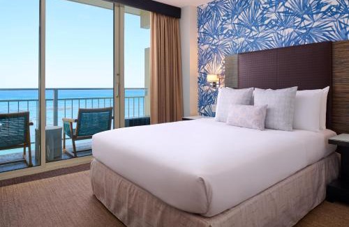 Diamond Head - Kapahulu - St. Louis Hotel | Kaimana Beach Hotel