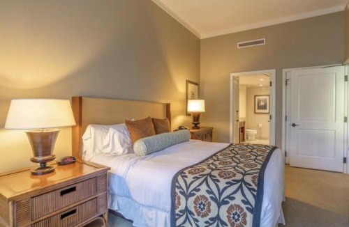 Honokowai Apartment | GROUND FLOOR DIRECT ACCESS with private outdoor yard space luxury resort condo