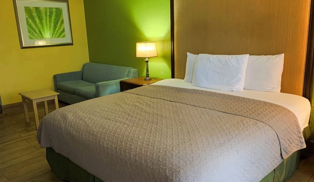 RW Hotel