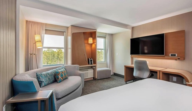 Courtyard by Marriott Raleigh Cary/Parkside Town Commons