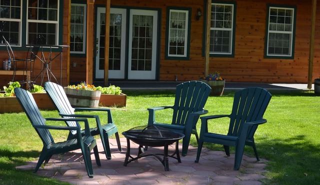 Alaska's Lake Lucille B&B