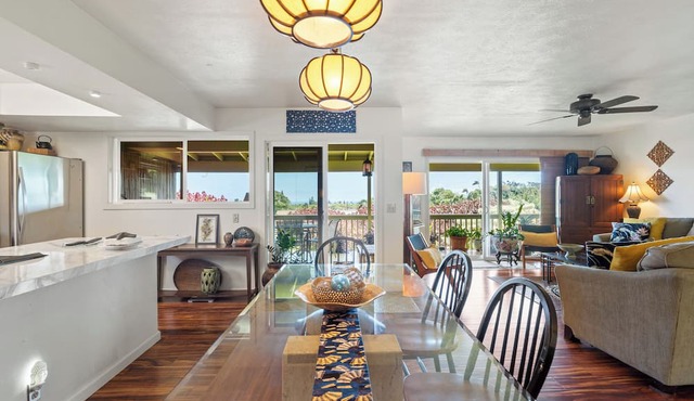 2 Mi to Hana Hwy: Haiku Home w/Ocean Views!