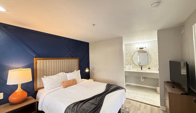 NEW Central Buckhead Apt Atlanta Gem