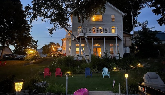 Pressey House Lakeside Bed & Breakfast
