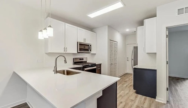Cozy 1-bedroom apartment with AC, WiFi in Mundelein