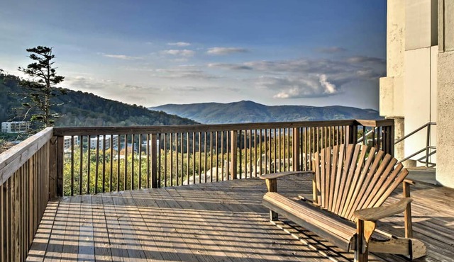 3 Mi to Sugar Mtn Slopes! Condo w/Hot Tub & Pool