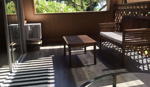 Hotel Moloka’i - AC, Ocean Side, Pool, BBQ Grills, Kitchenette, Lanai, Wifi.