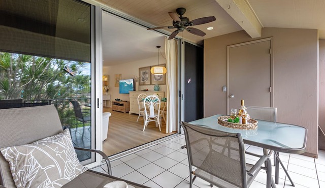 Fully Remodel 5 Star, Walk to Kaanapali Beach, Jacuzzi, Beach Cabana