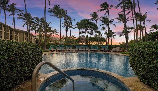 SUMMER REDUCED! Villa 105, KING bed, Ocean View Turtle Bay
