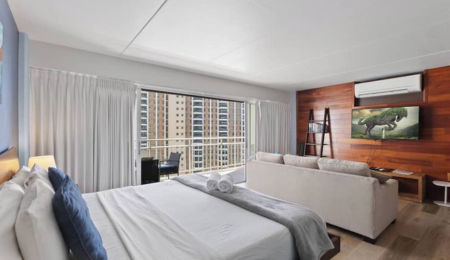 Welcome to Ilikai Apartment #1428 - Perfect location for a perfect vacation!