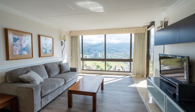 Special Rate.Charming 1BD With Ko'olau Mountain Range View!