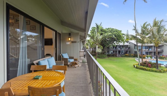 Oceanfront Maui Condo 3BR – Snorkeling with Turtles in Private Cove