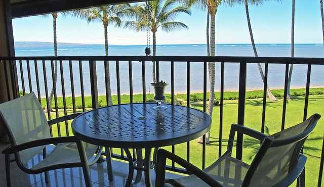 The Ultimate Oceanfront Penthouse - 'Hale No Ka Oi'