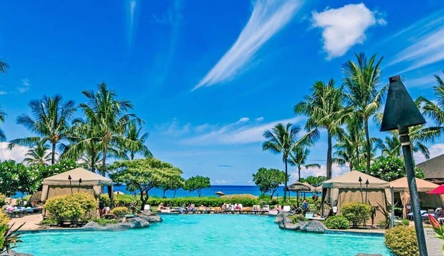 Maui Resort Rentals: Honua Kai Konea 331 - Large Upgraded Studio w/Lush Courtyard and Peek-a-boo Ocean Views