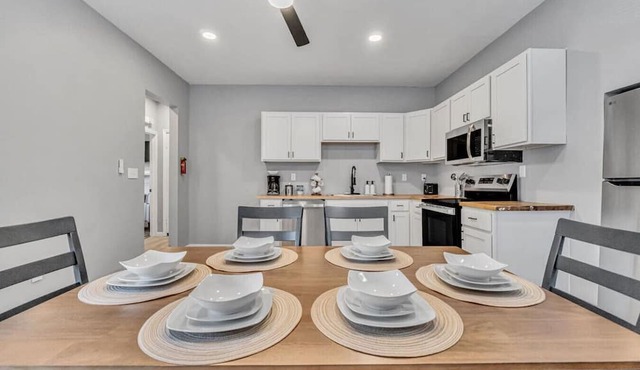 Cozy & Spacious Four Bedroom
