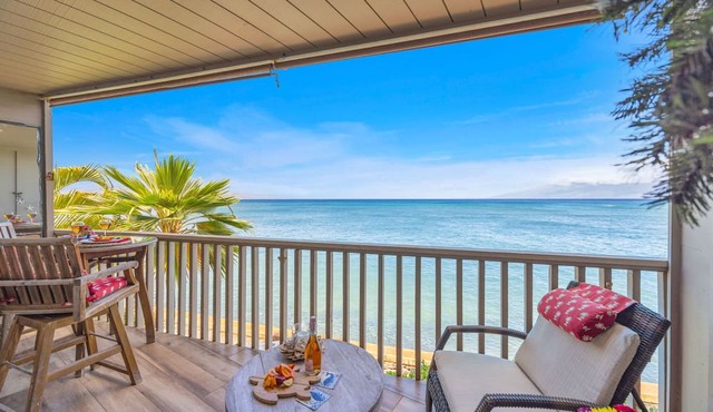 Oceanfront Remodeled Studio Pohailani 203 - Lanai Ocean Views - Cold AC