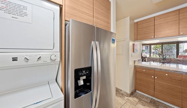BEAUTIFUL 2bed/2bath Oceanfront Condo