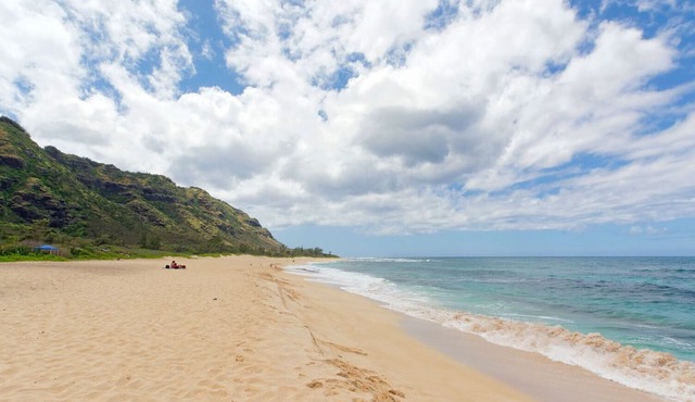 Kukui Hale - Short Walk to Beach, AC