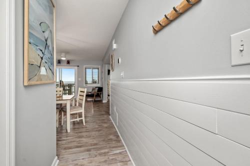 Beach Retreat by Oak Island Accommodations