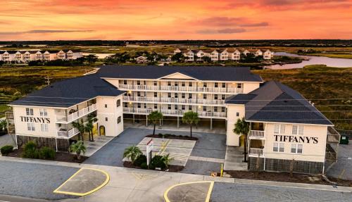 Surf City Stay - Motel Unit - Walk to Beach